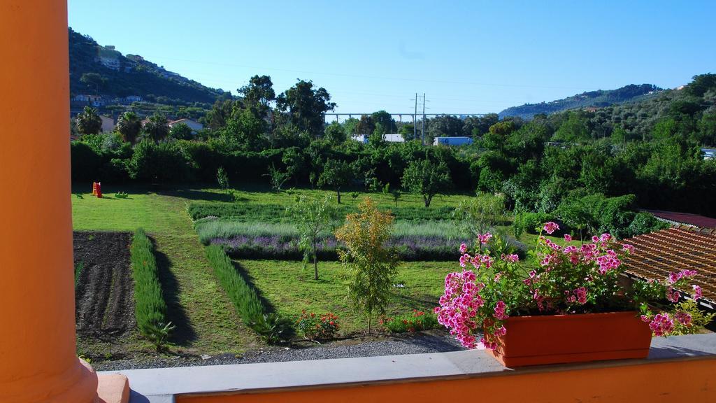 Agriturismo Coppi Rossi Torrazza  Экстерьер фото